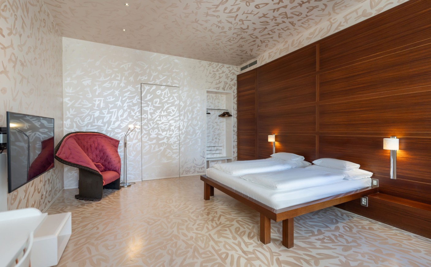 Elegantes Zimmer mit hochwertigem Design